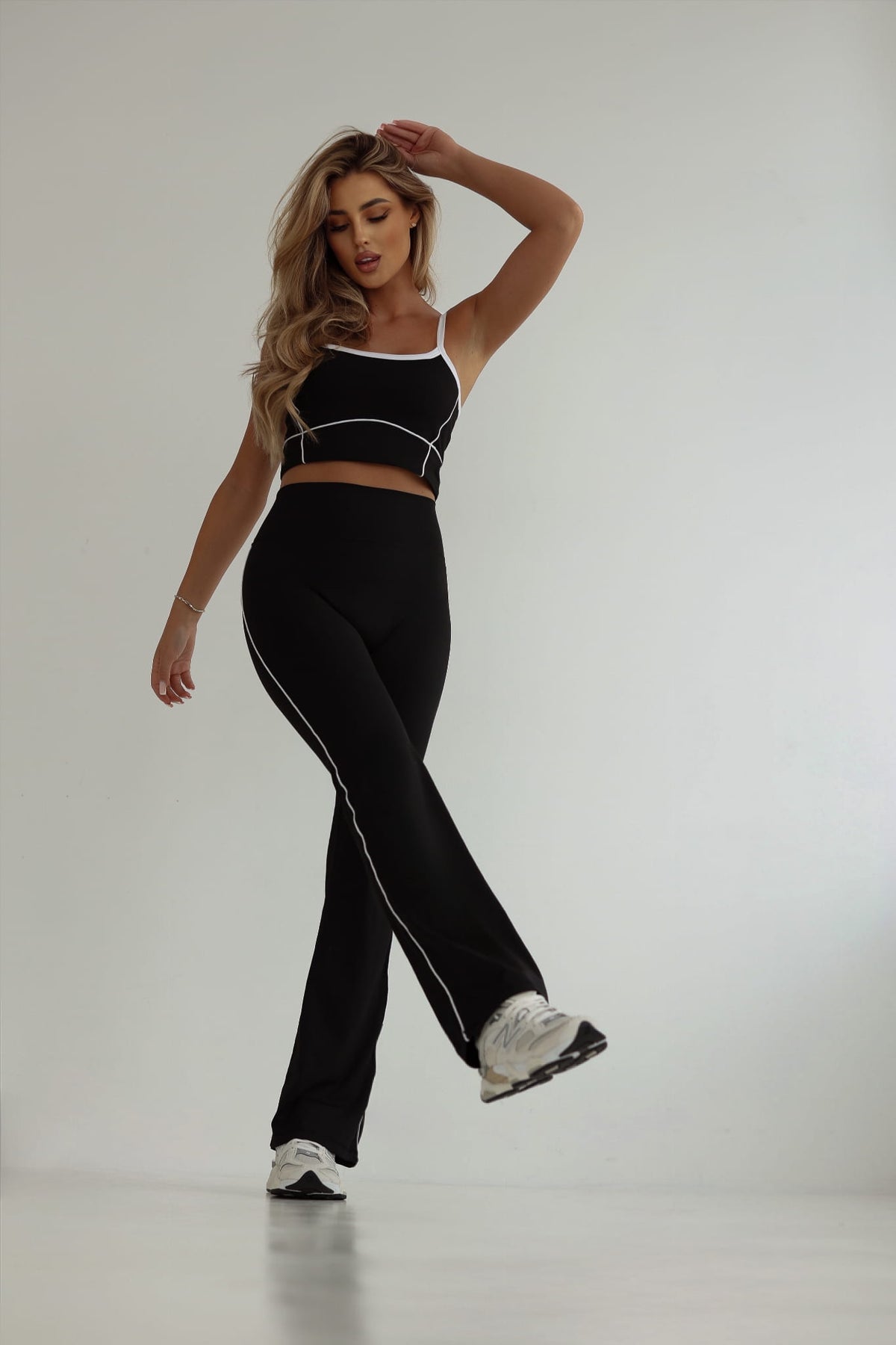 Legginsy Aria Fiera - na modelce, przód